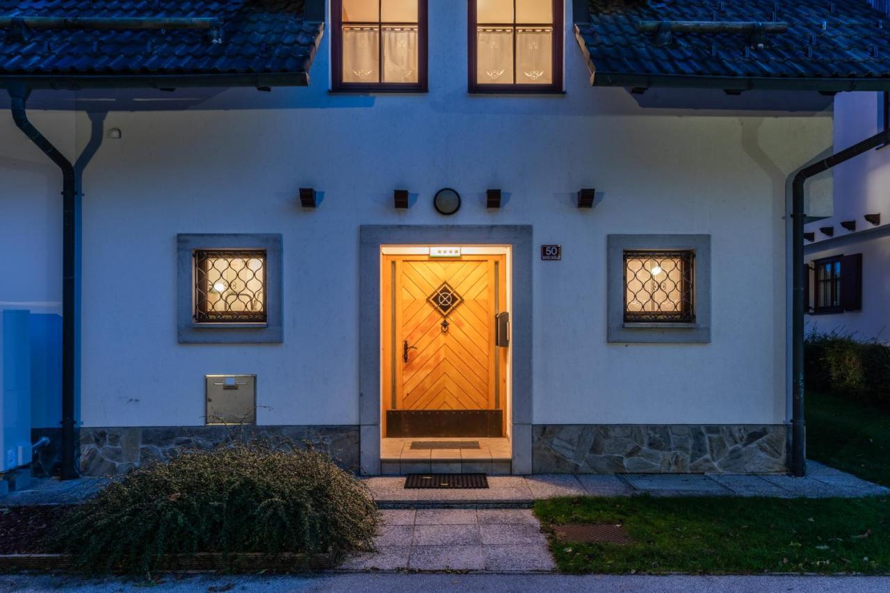 Apartmaji Potepuh Kranjska Gora Luaran gambar